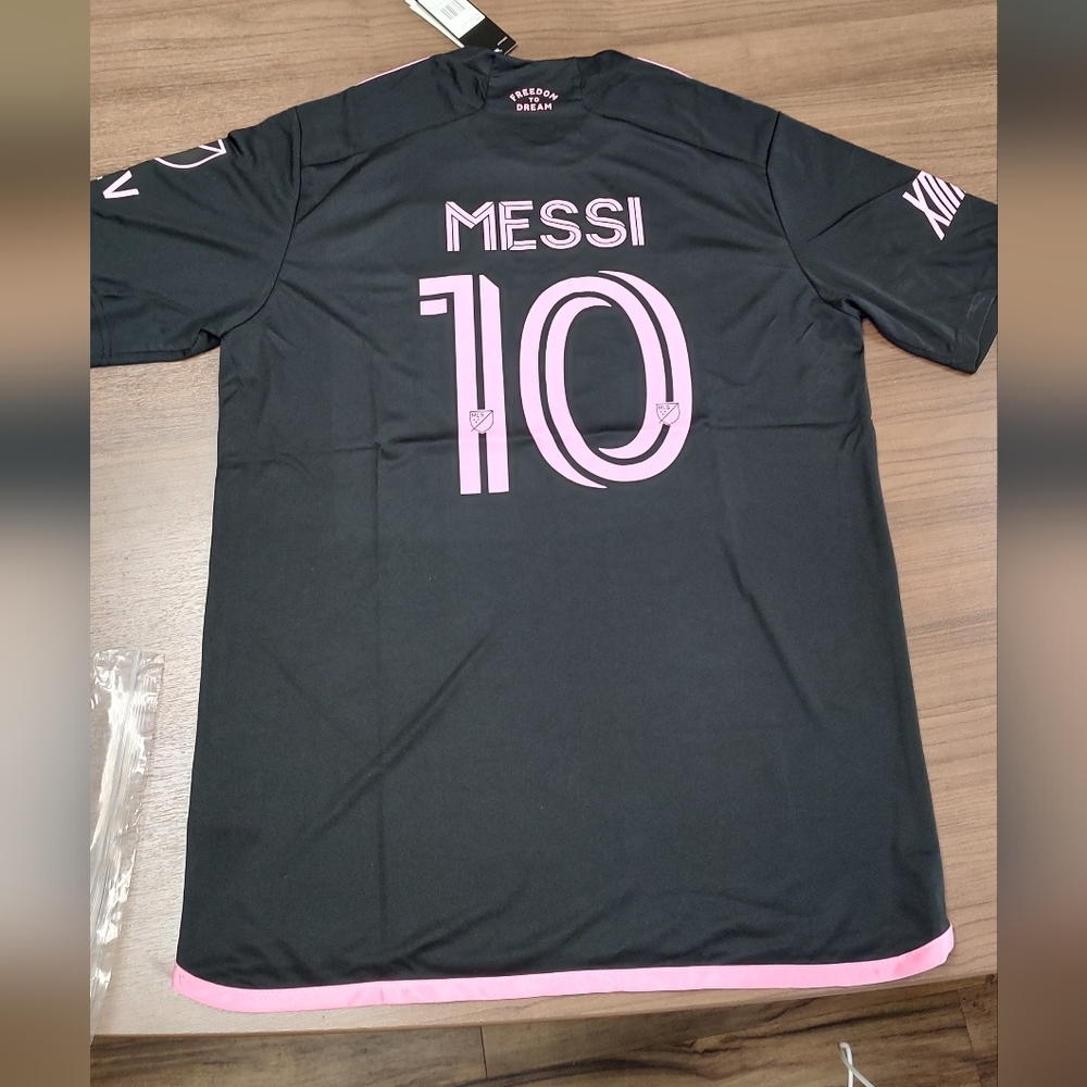 2023 Lionel Messi Miami away jersey